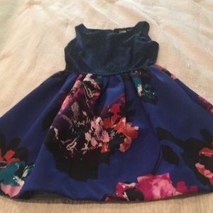 Taylor size 6 dress